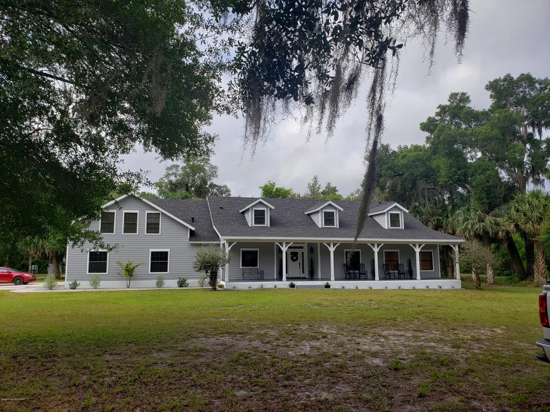 Photo of 555 Hale Road