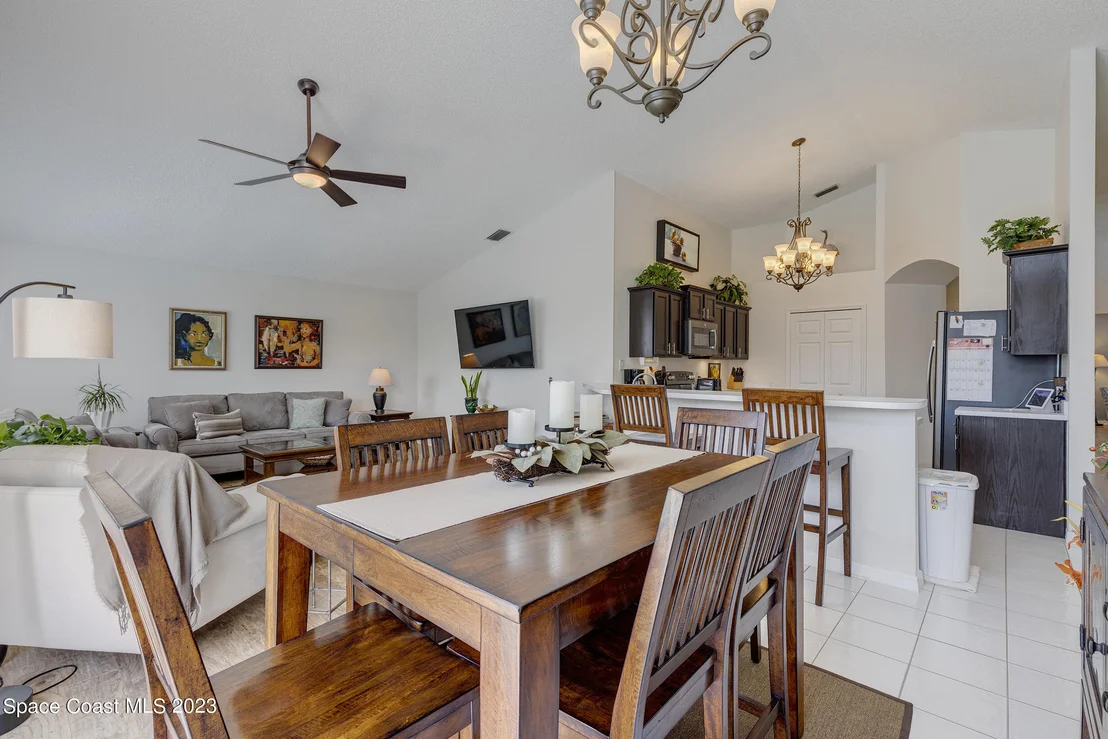 Photo of 1606 Tailfeather Court