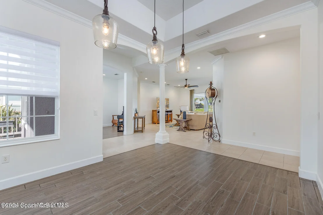 Photo of 5601 Rusack Drive