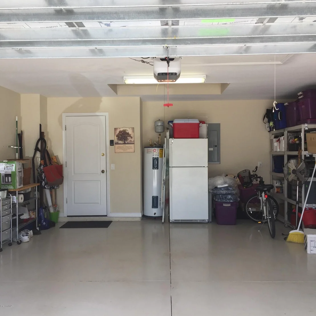 Photo of 7107 Broderick Drive
