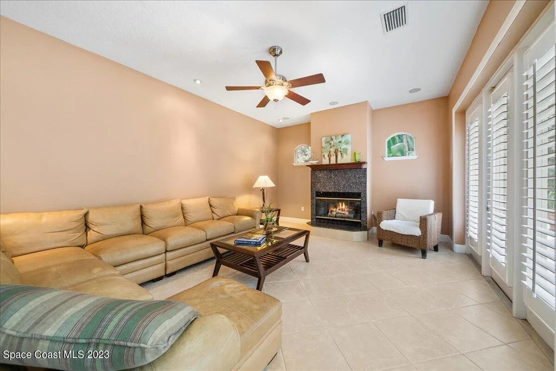 Photo of 373 Flanders Drive