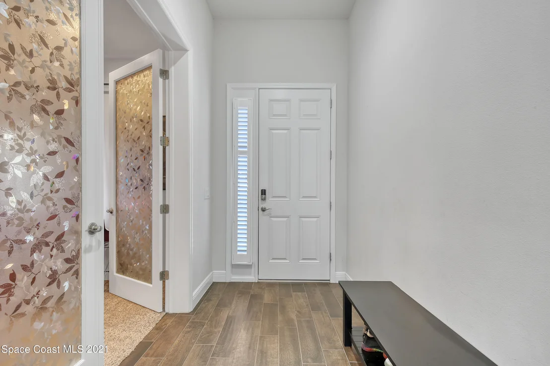 Photo of 7763 Poulicny Lane