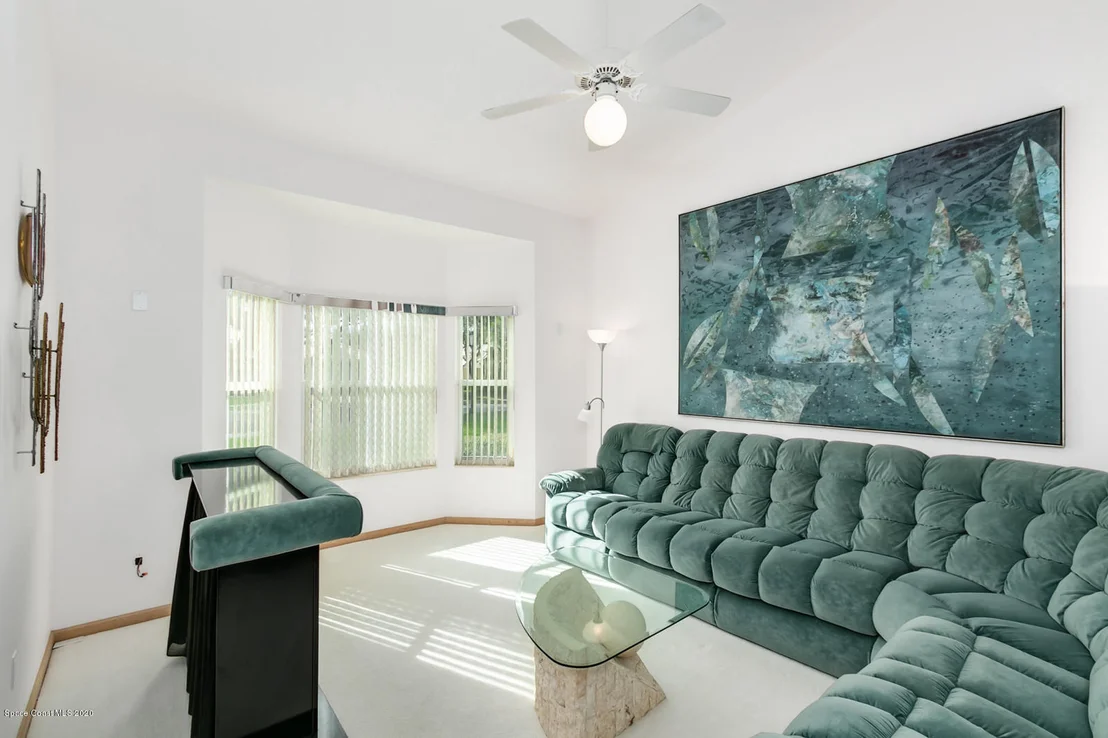 Photo of 582 Sanderling Drive
