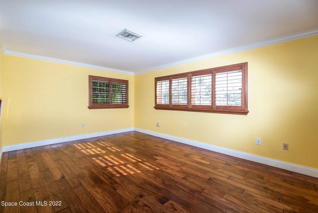 Photo of 935 Whitmire Drive