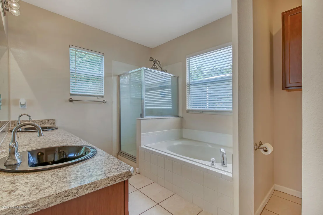 Photo of 542 Cressa Circle