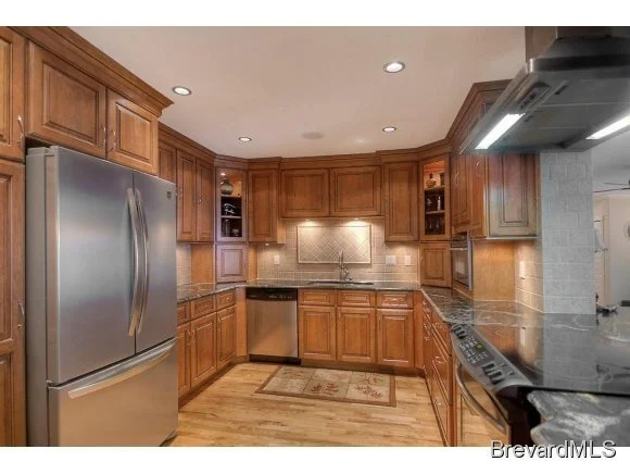Photo of 839 NE Knecht