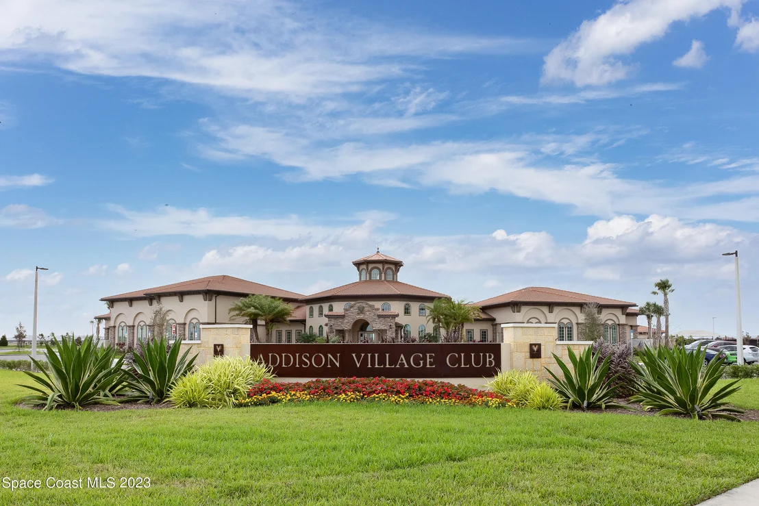 Photo of 7327 Bluemink Lane