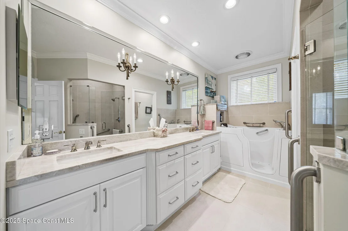 Photo of 1407 Rockledge Drive