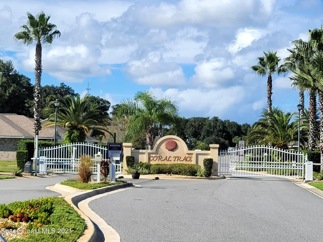Photo of 722 Coral Trace Boulevard