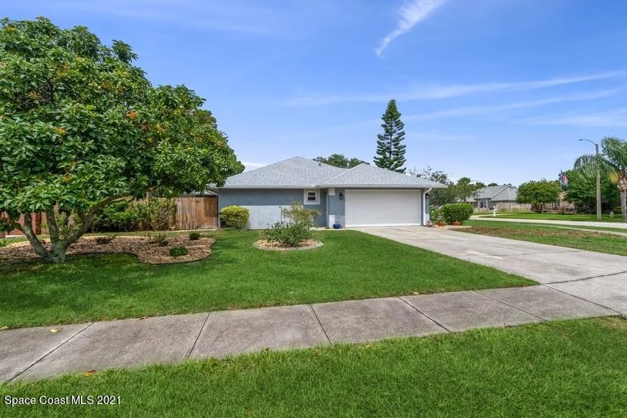 Photo of 811 Topaz Drive