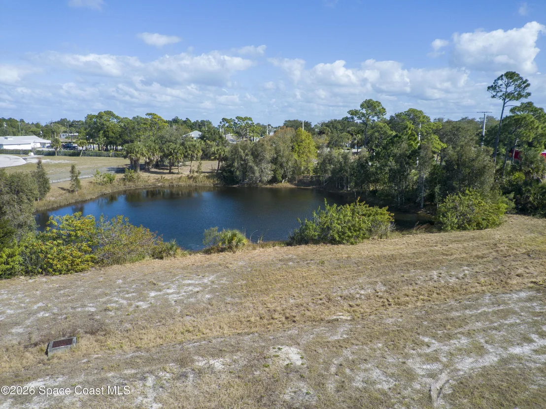 Photo of 200 & 203 Sebastian Boulevard