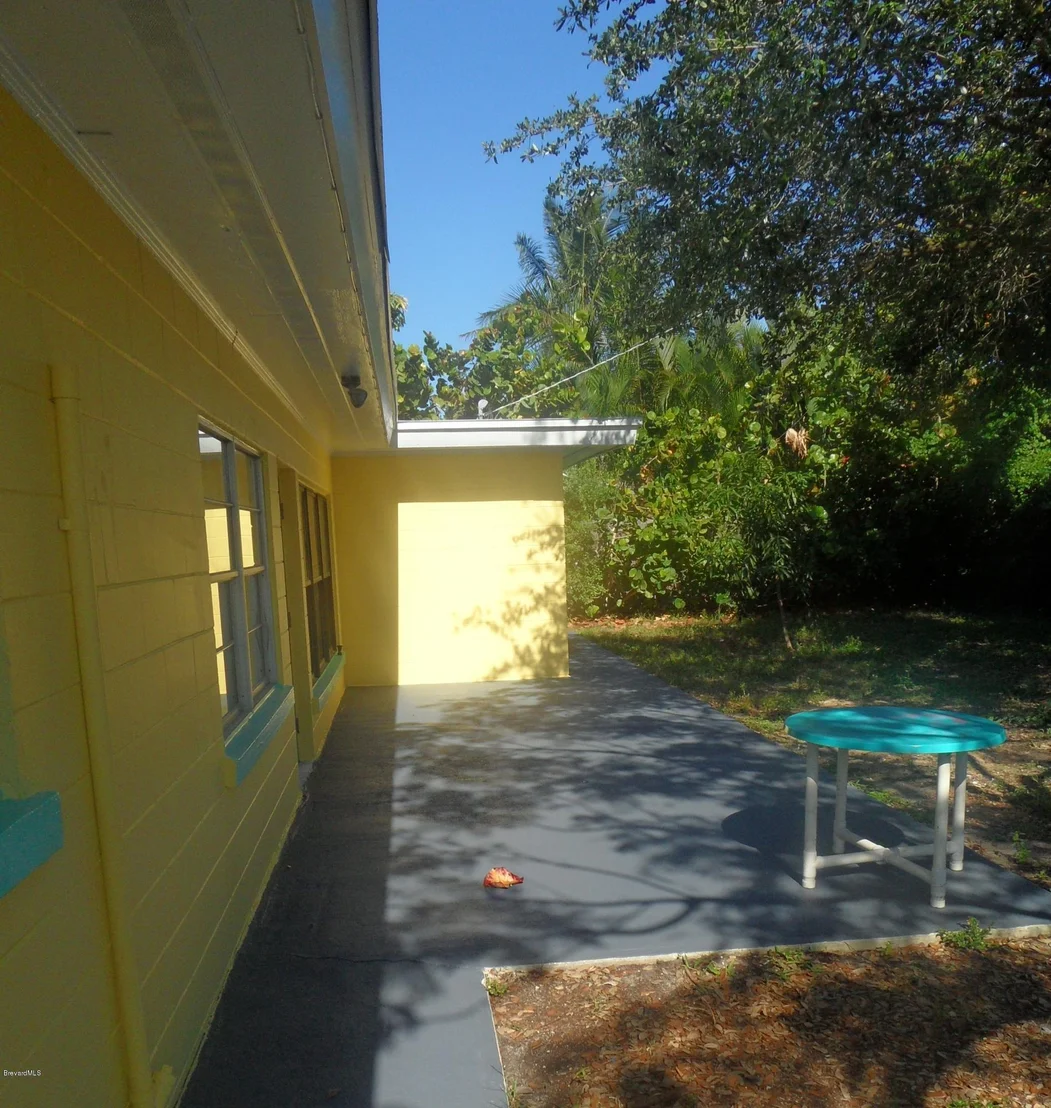Photo of 311 Avenida De Paz