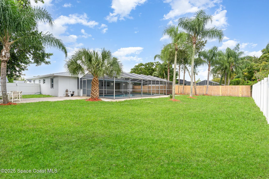 Photo of 750 Burman Lane NE