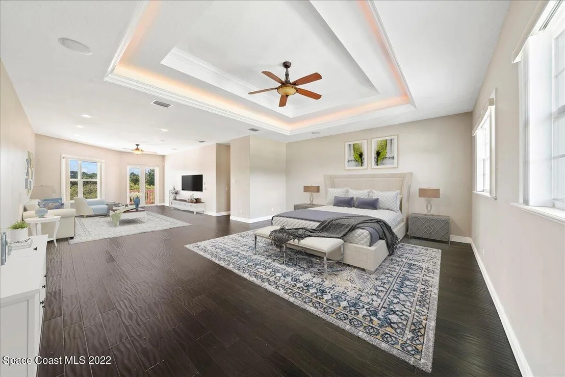 Photo of 5660 Willoughby Drive