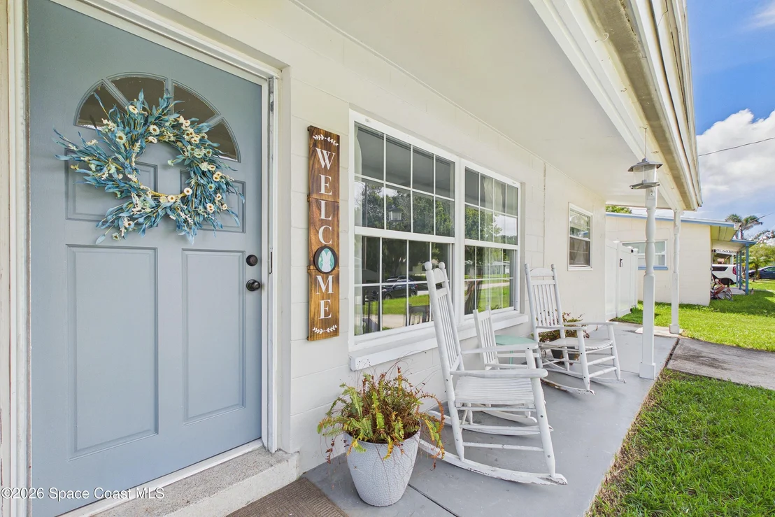 Photo of 2391 Lorna Drive