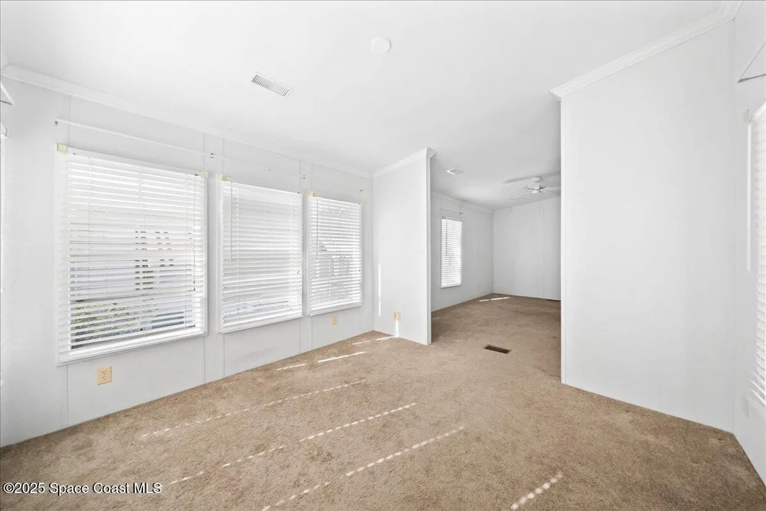 Photo of 641 Hyacinth Circle