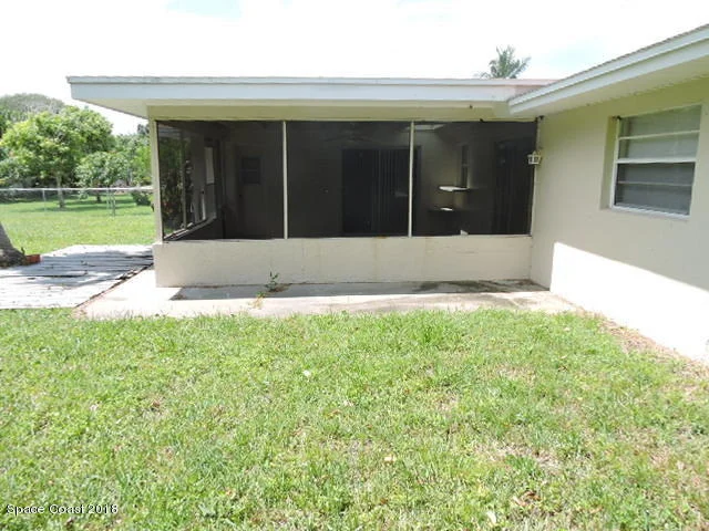 Photo of 217 4th Avenue