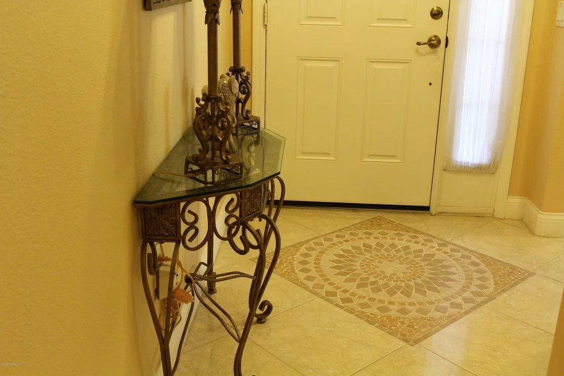 Photo of 322 Waterside Circle
