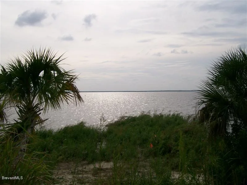 Photo of 839 Egret Road