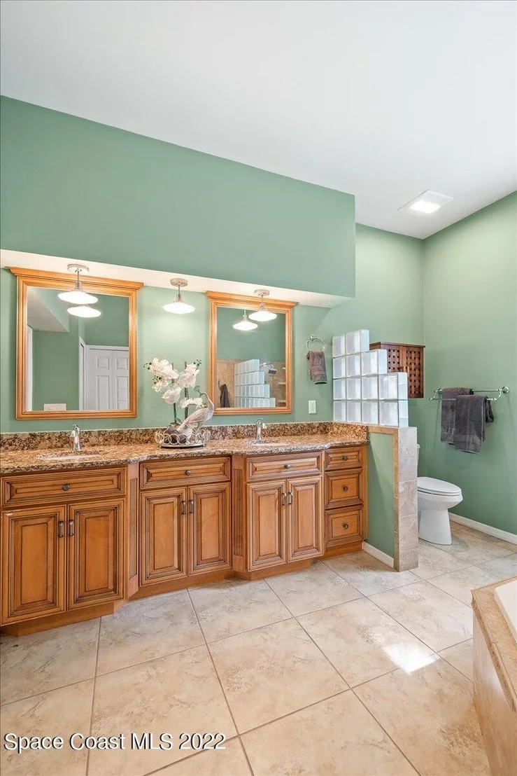 Photo of 2340 Cox Road