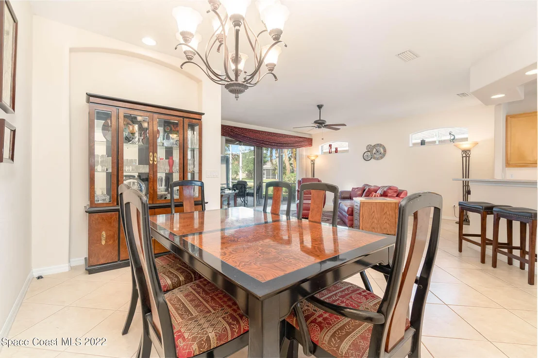 Photo of 4670 Portage Trail