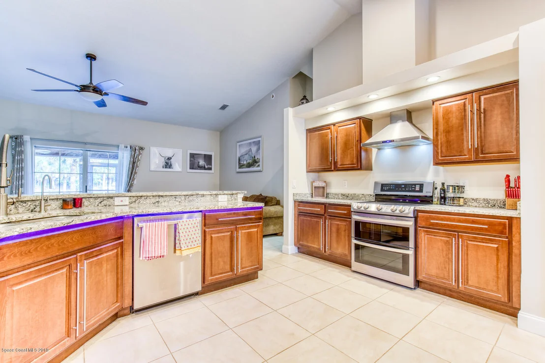 Photo of 5435 Pine Street