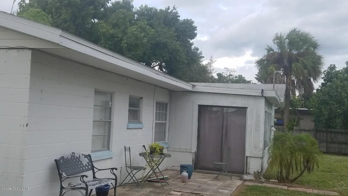 Photo of 301 Herring Street