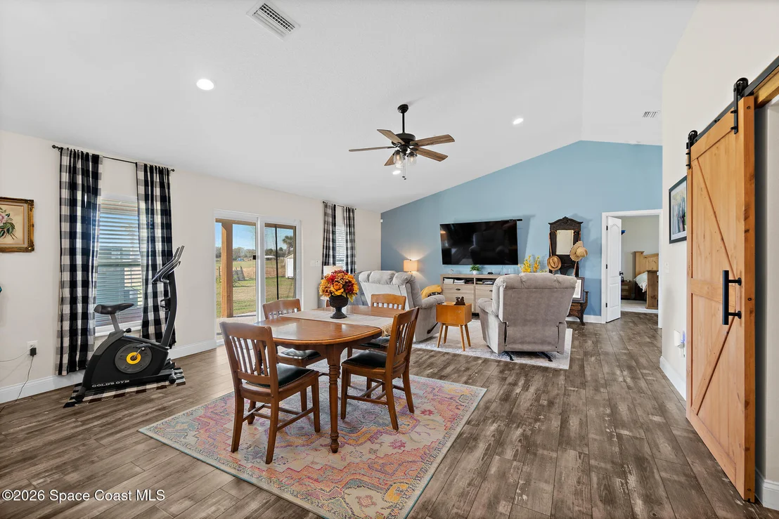 Photo of 3440 Hammock Road