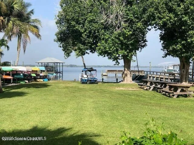 Photo of 5875 Riverside Drive