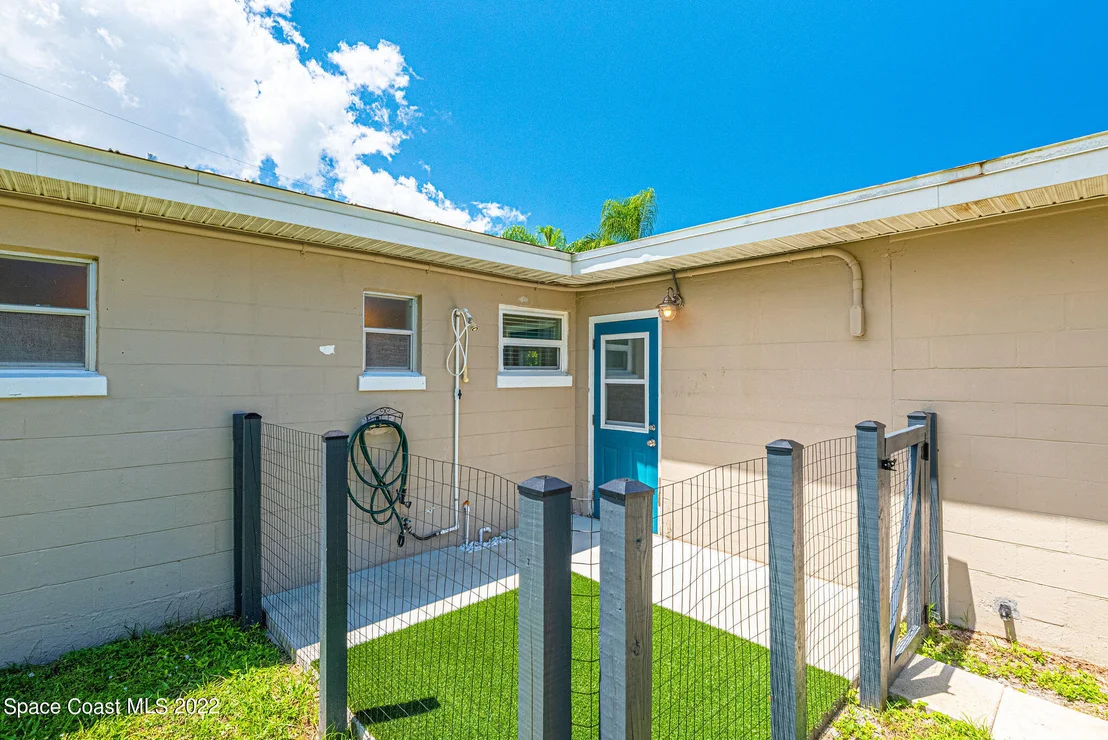 Photo of 323 Tulip Lane