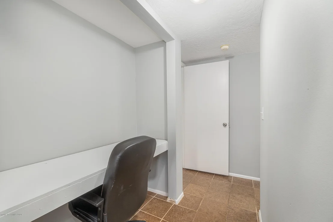 Photo of Unit 1024 at 315 Tangle Run Boulevard