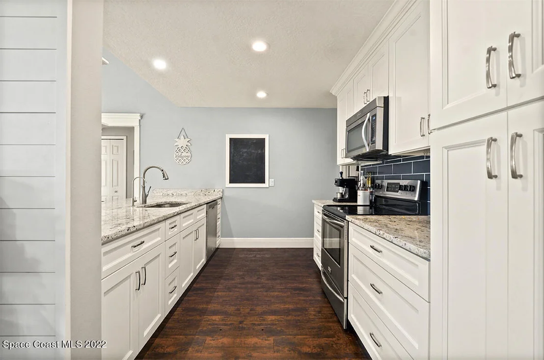 Photo of 1036 Pelican Lane