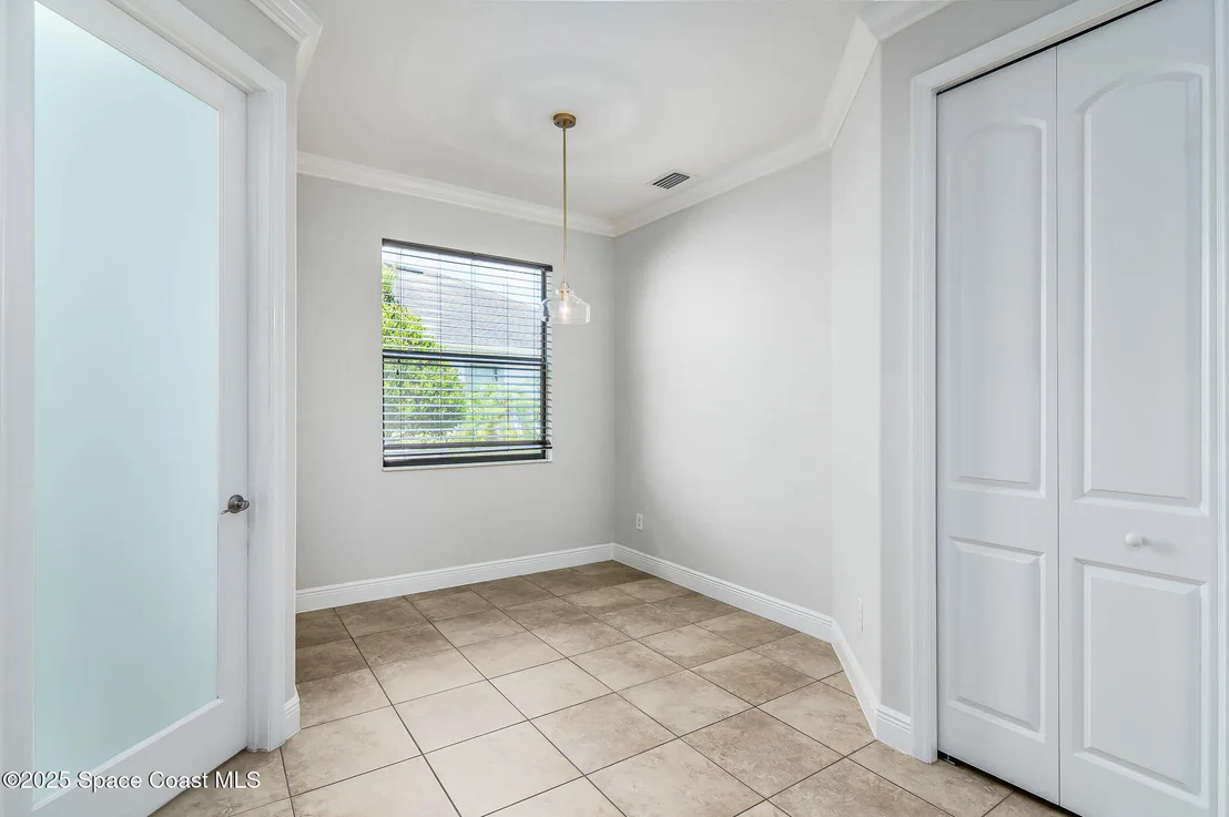 Photo of 8553 Drayton Circle