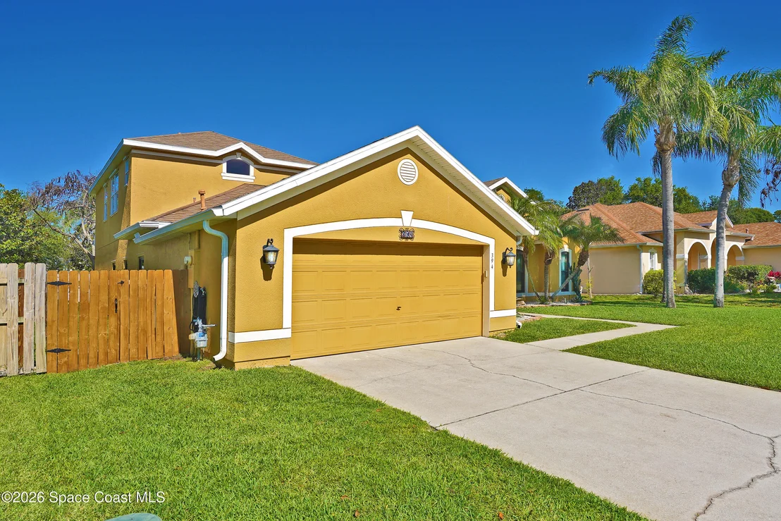 Photo of 394 Tunbridge Drive