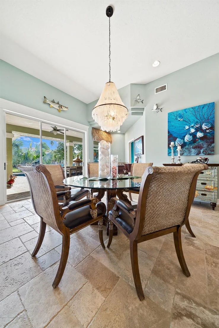Photo of 840 Peregrine Drive
