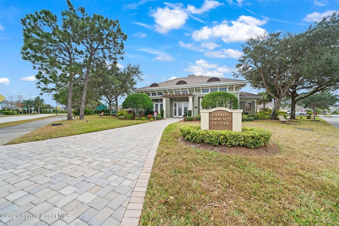 Photo of 1185 Dromin Lane
