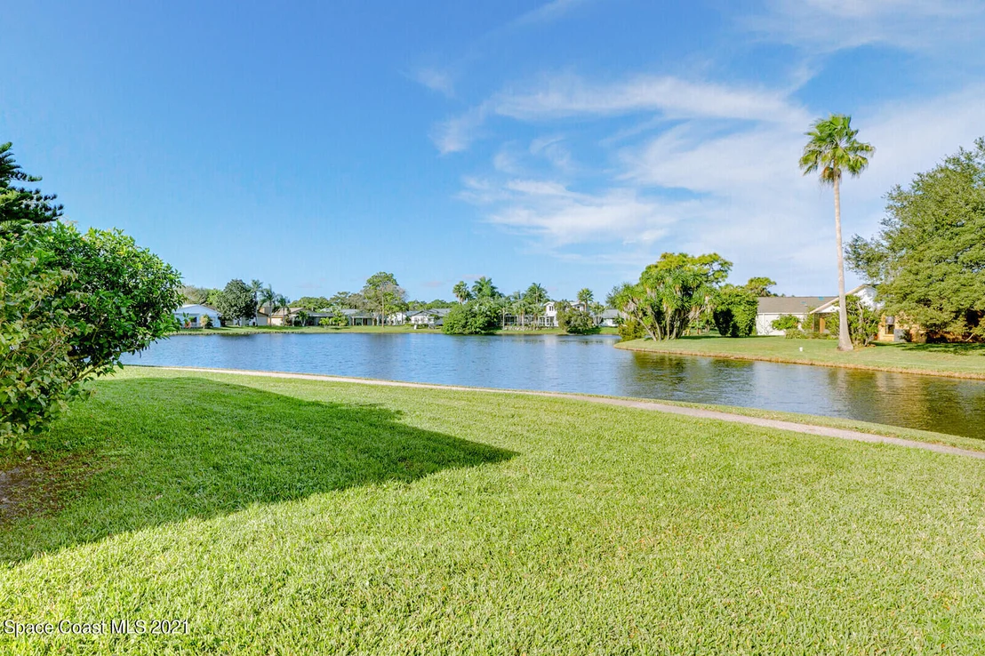 Photo of 310 Bayhead Drive