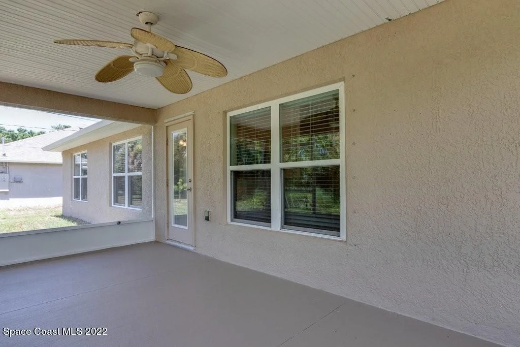 Photo of 643 Bayfront
