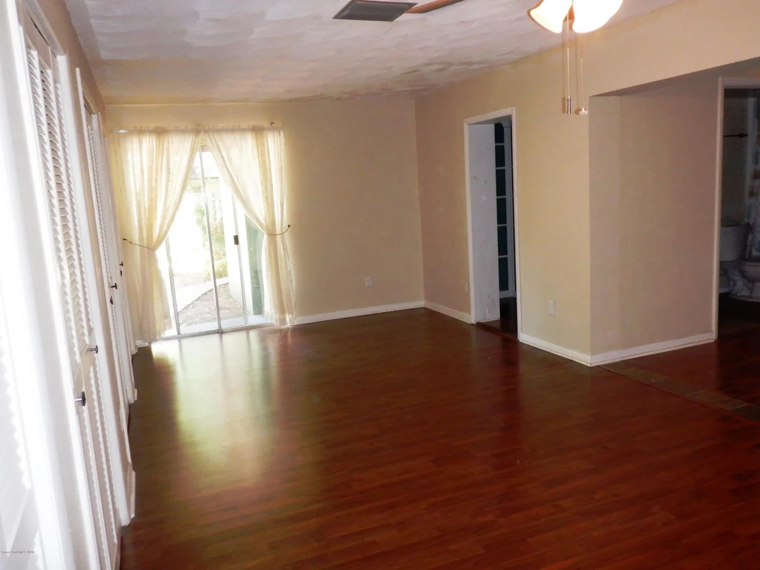 Photo of 5344 Crane Road