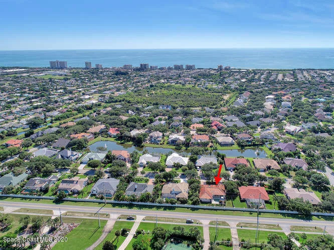 Photo of 821 Peregrine Drive