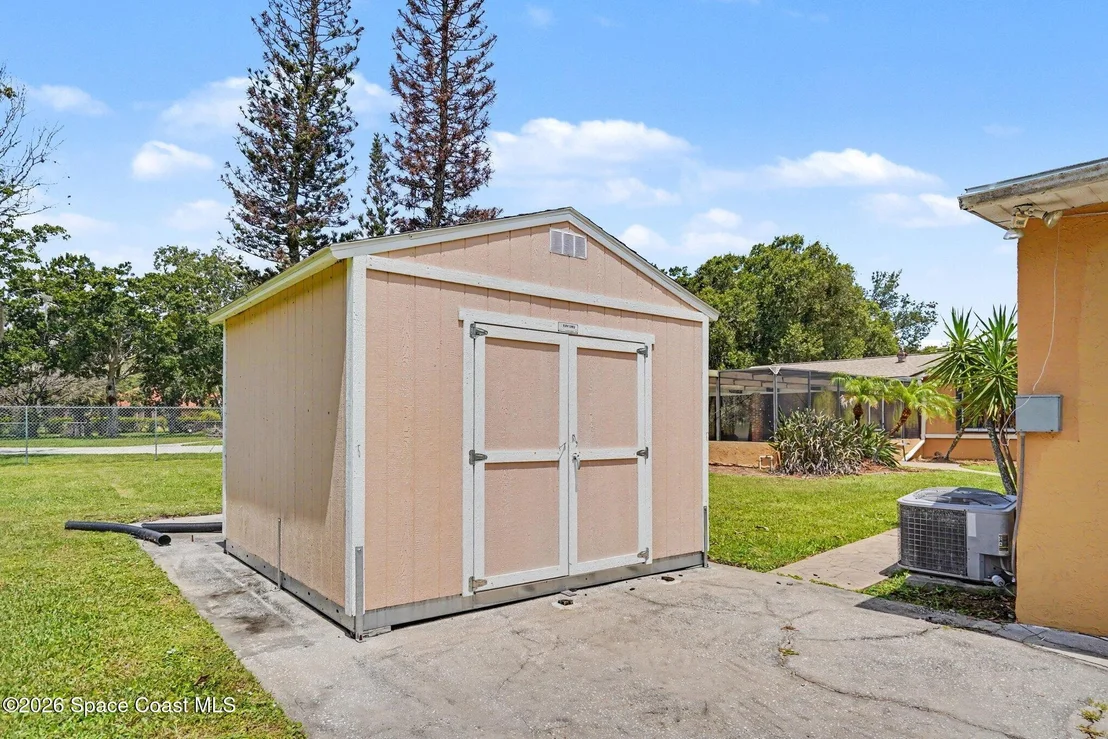 Photo of 4457 Parkway Drive