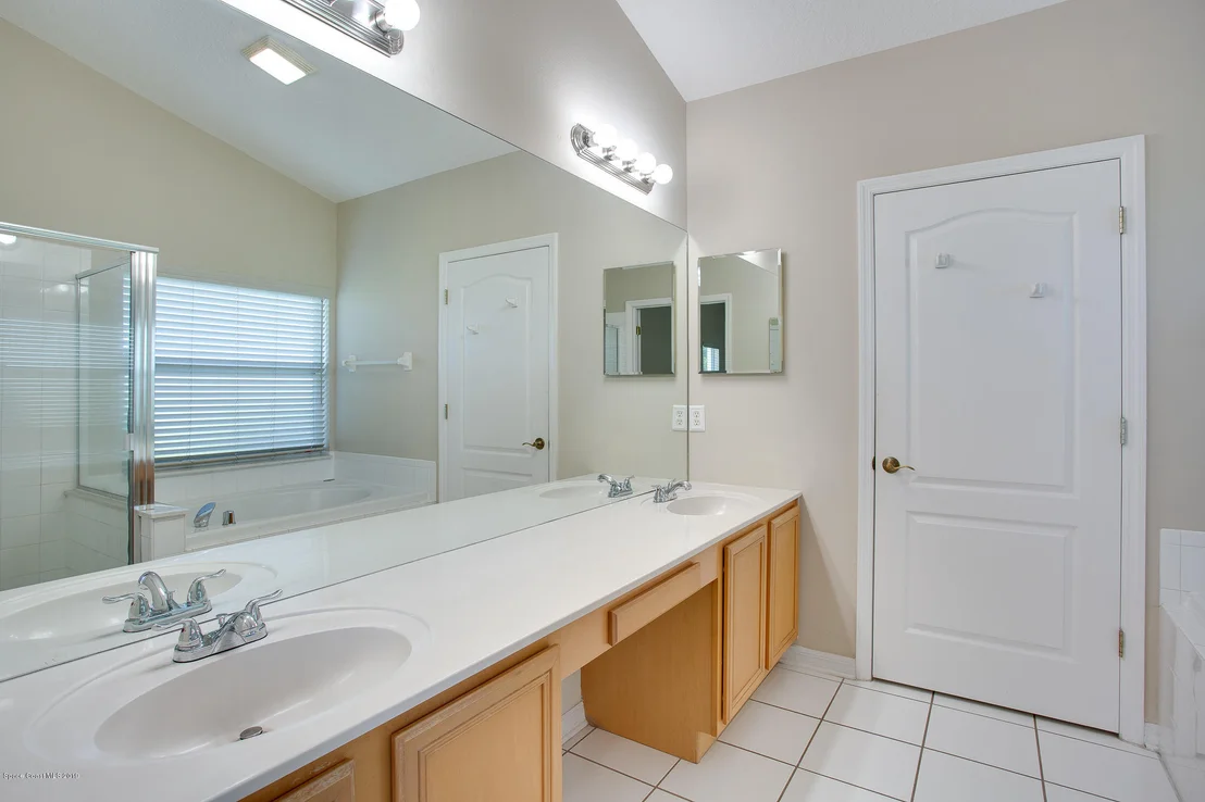 Photo of 4966 Worthington Circle