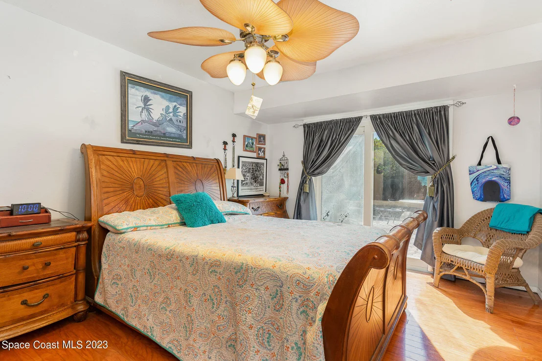 Photo of 1431 Mariposa Drive NE