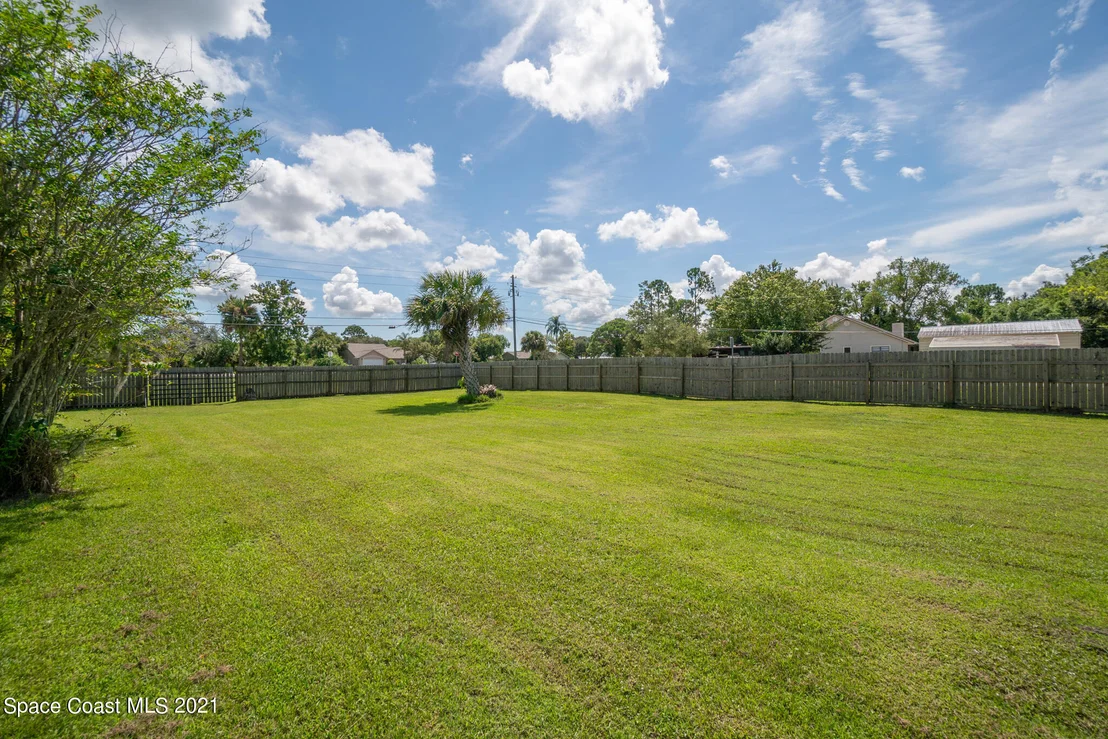 Photo of 4390 Alan Shepard Avenue