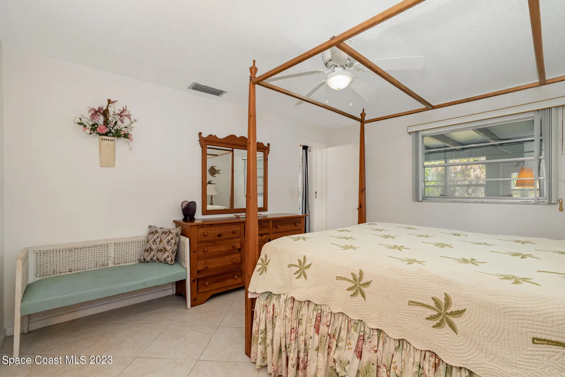 Photo of 458 Brightwaters Drive