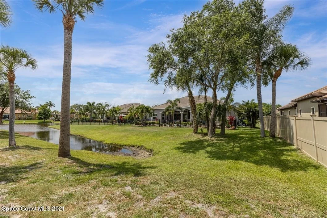 Photo of 823 Lorenza Place