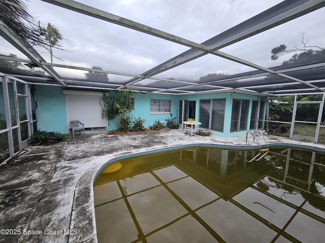 Photo of 2240 Sea Avenue