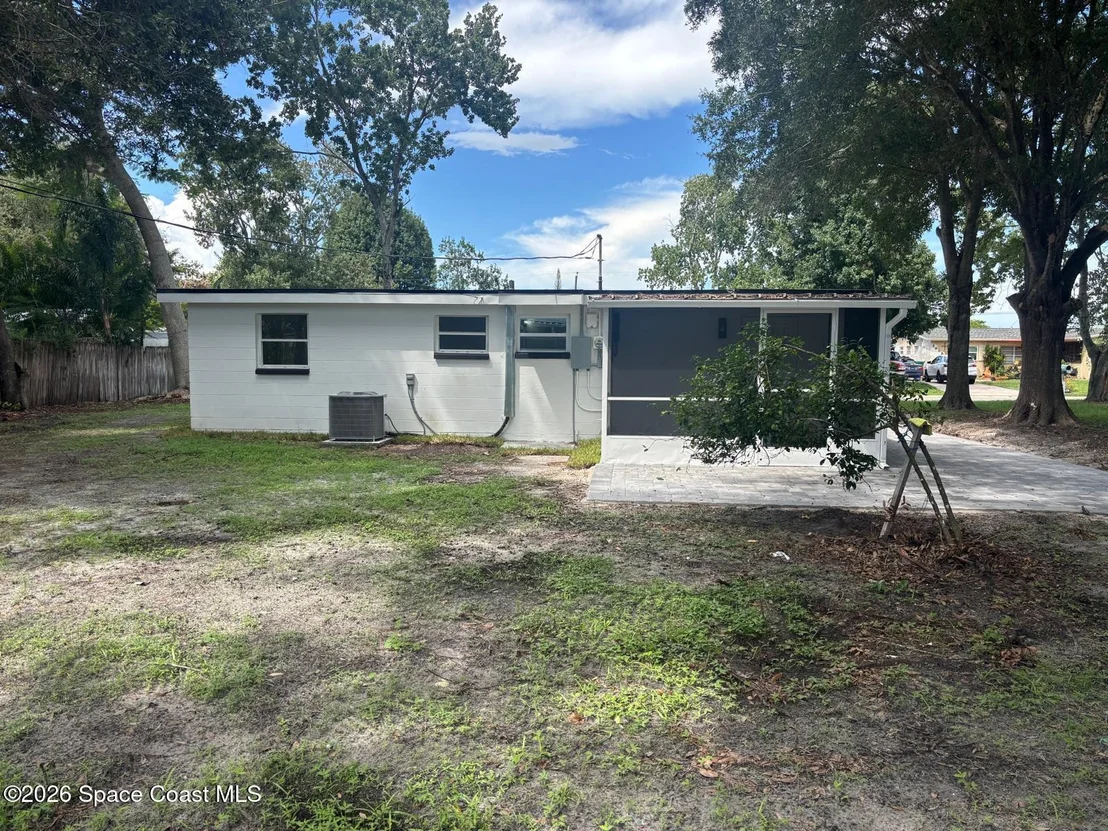 Photo of 2647 Pepper Avenue