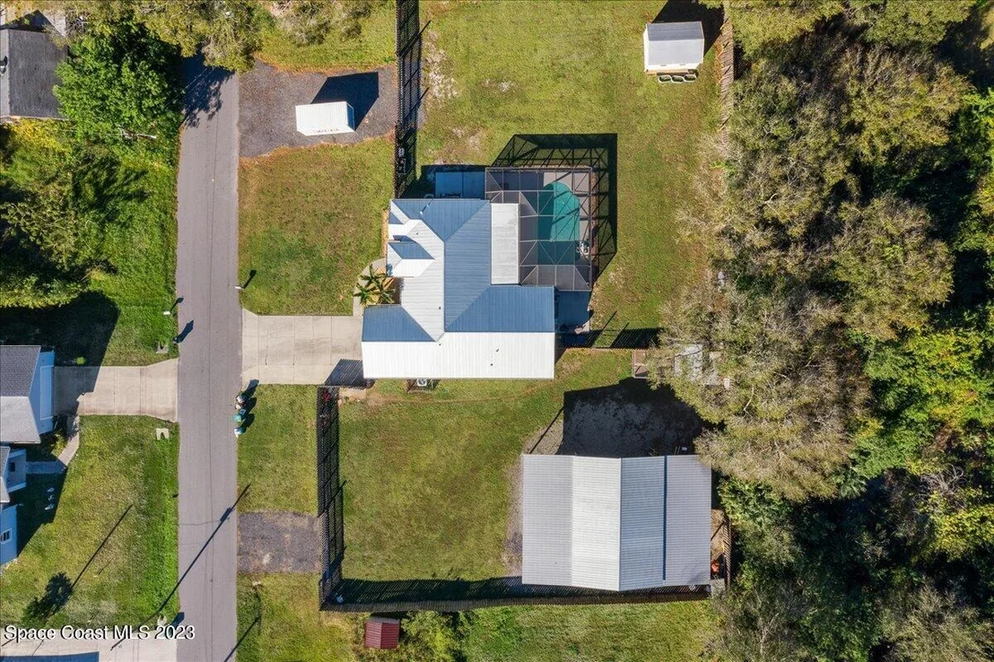 Photo of 2215 Wilcox Street