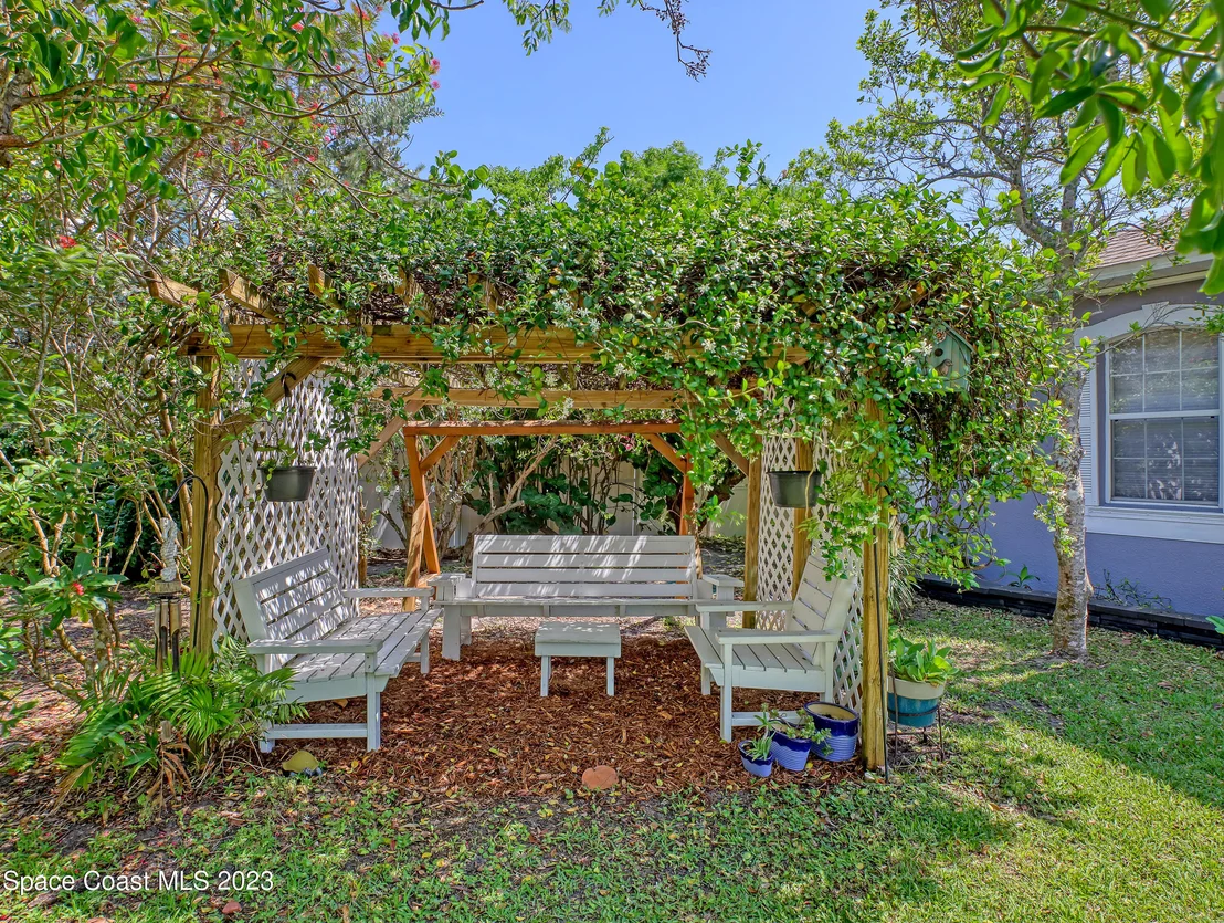 Photo of 5145 Palm Drive